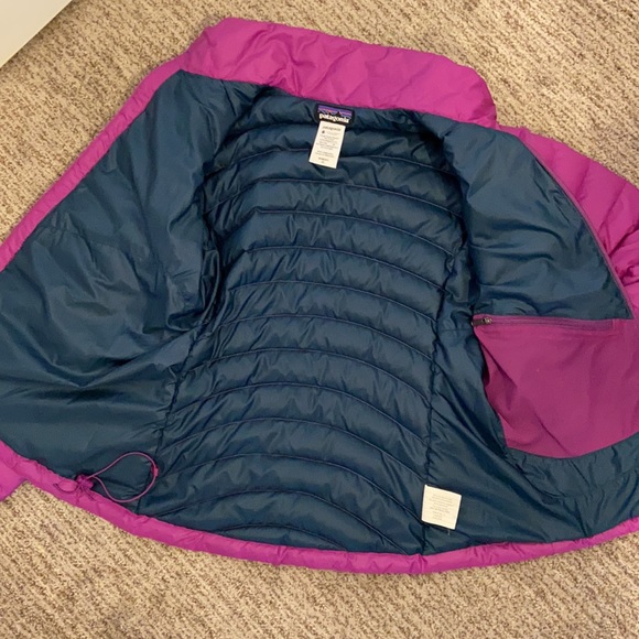 Patagonia Down Sweater Jacket - Picture 5 of 6